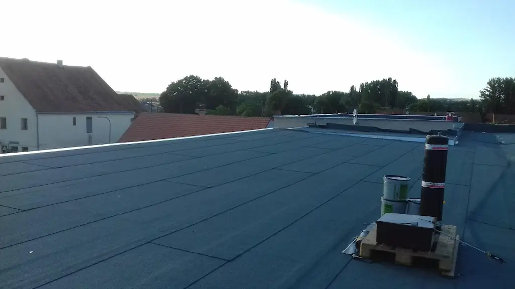 Restaurant @ square_Hostěradice_slider_image_3