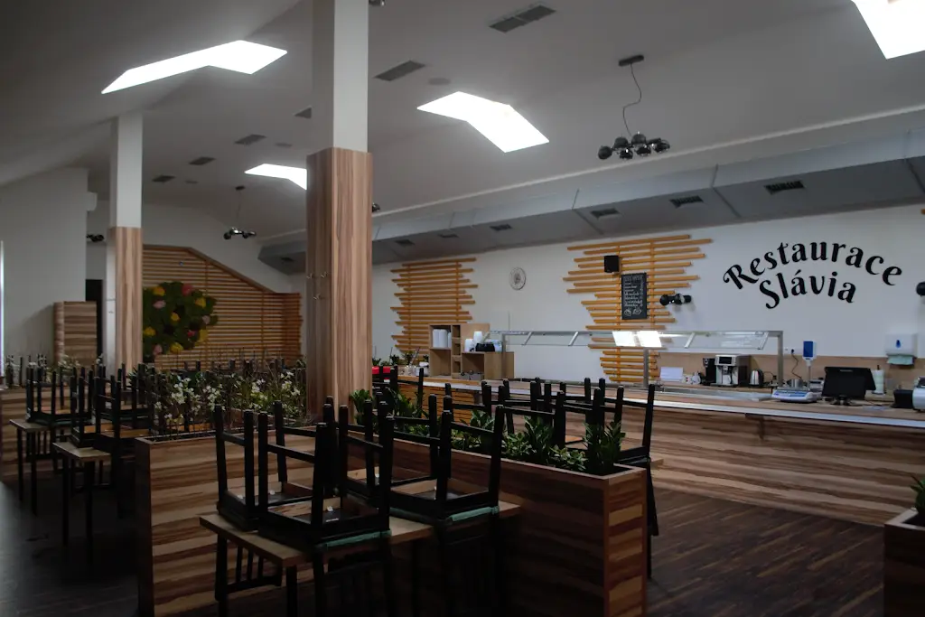 Samoobslužná restaurace Slávia restaurant in Hodonín