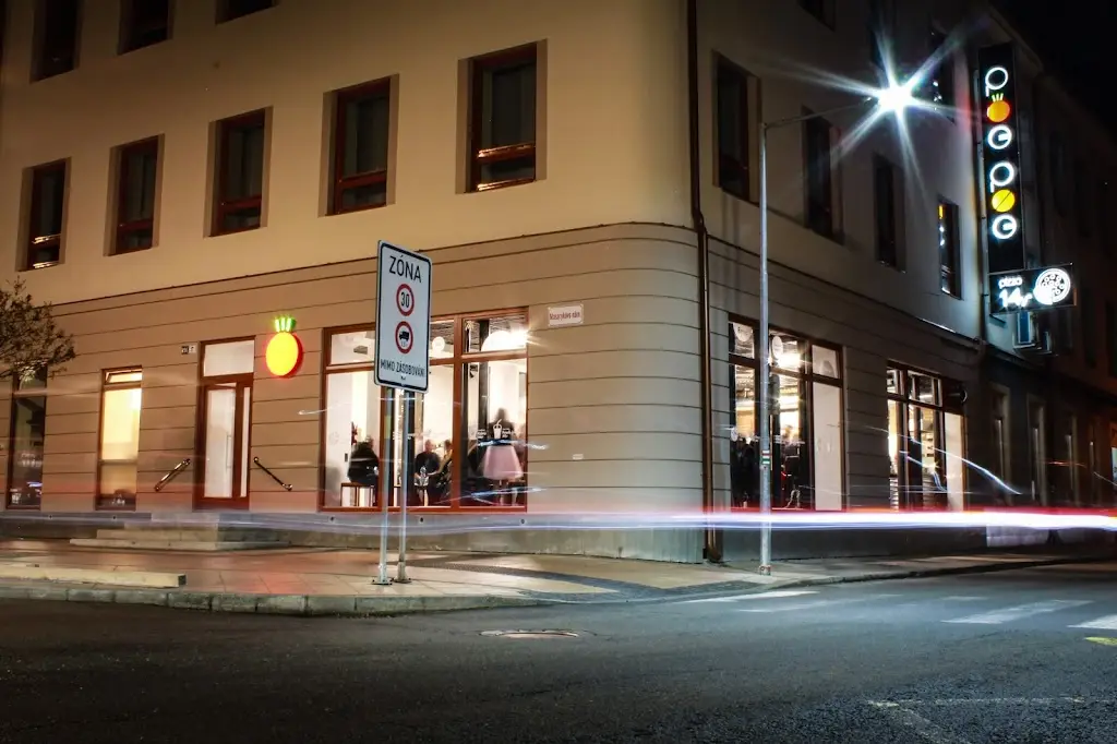 POE-POE Hodonín_Hodonín_slider_image_3