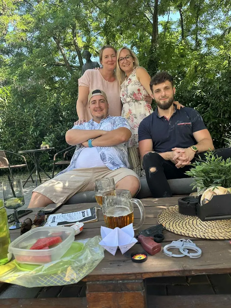 Veru Vavrinova_Thomas Johann_Hodonín_recensione