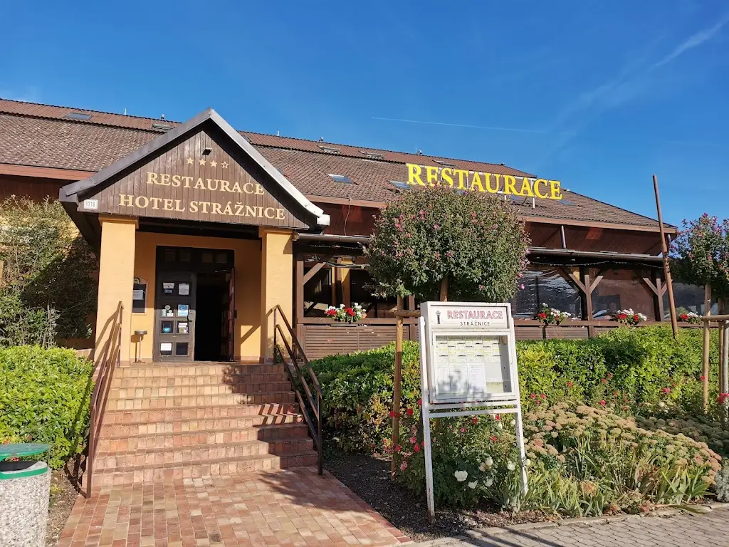 Hotel Strážnice ristorante a Hroznová Lhota