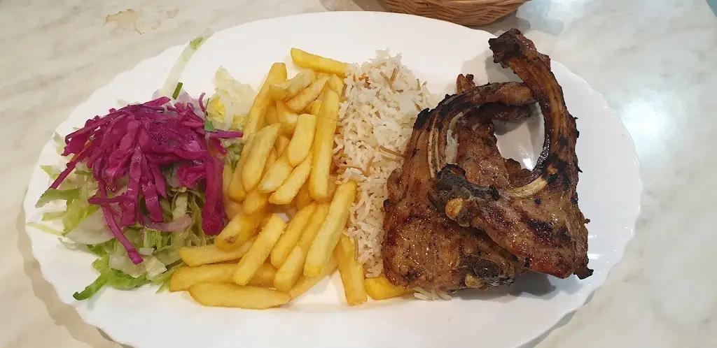 42R1 4M1N_Aziz Istanbul_Borek_review