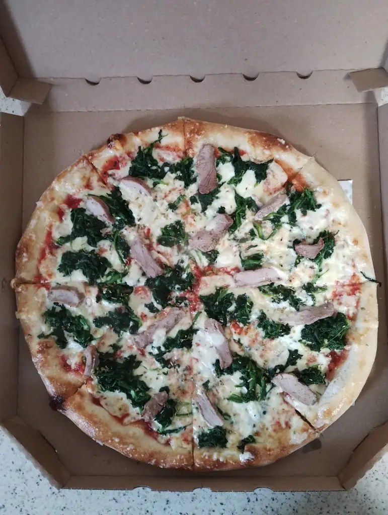 Menu_Pizzerie Adares výdejní okénko s rozvozem_Hrušky_image_4