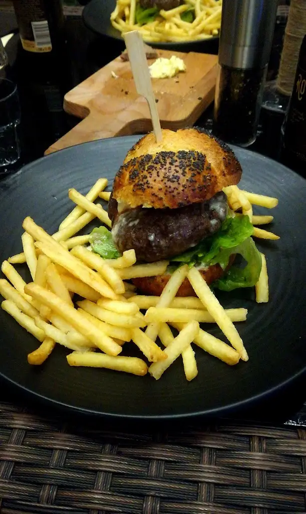 Alice Hozová_Grand Italia_Hrušovany nad Jevišovkou_review