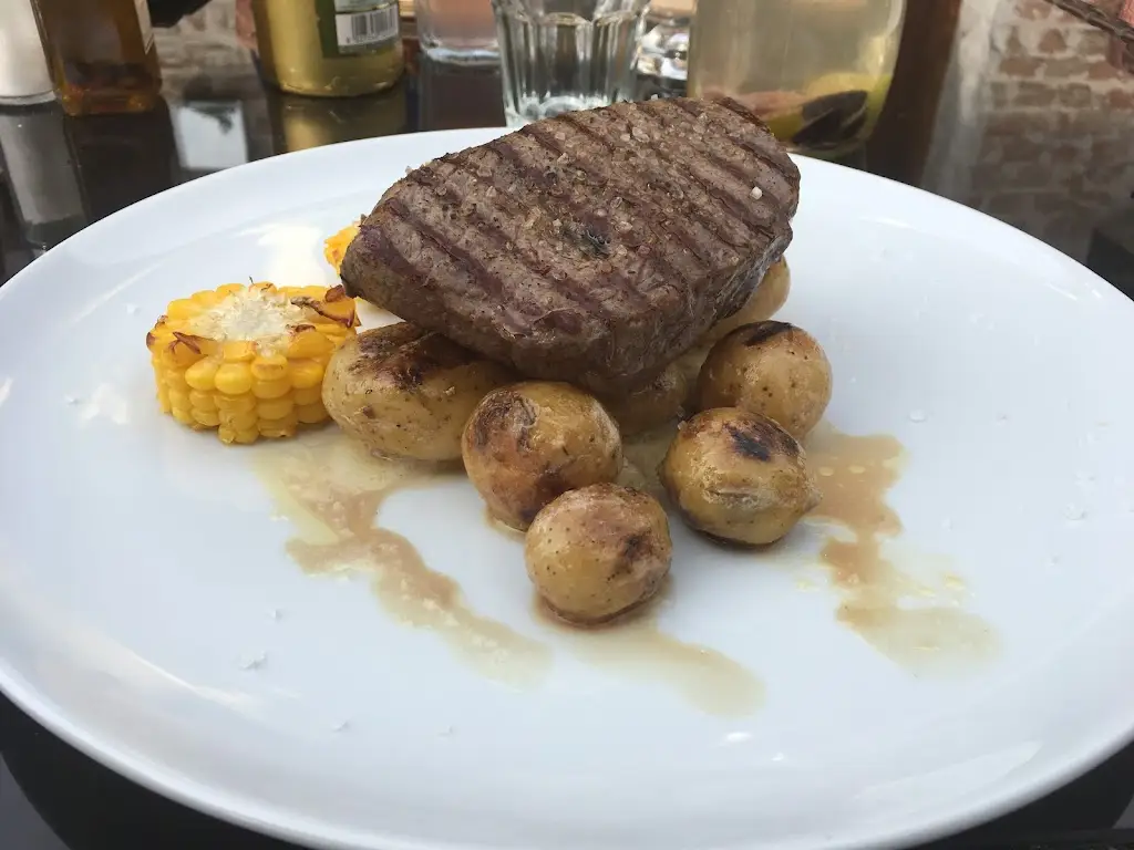 Jan Slavíček_Grand Italia_Hrušovany nad Jevišovkou_review