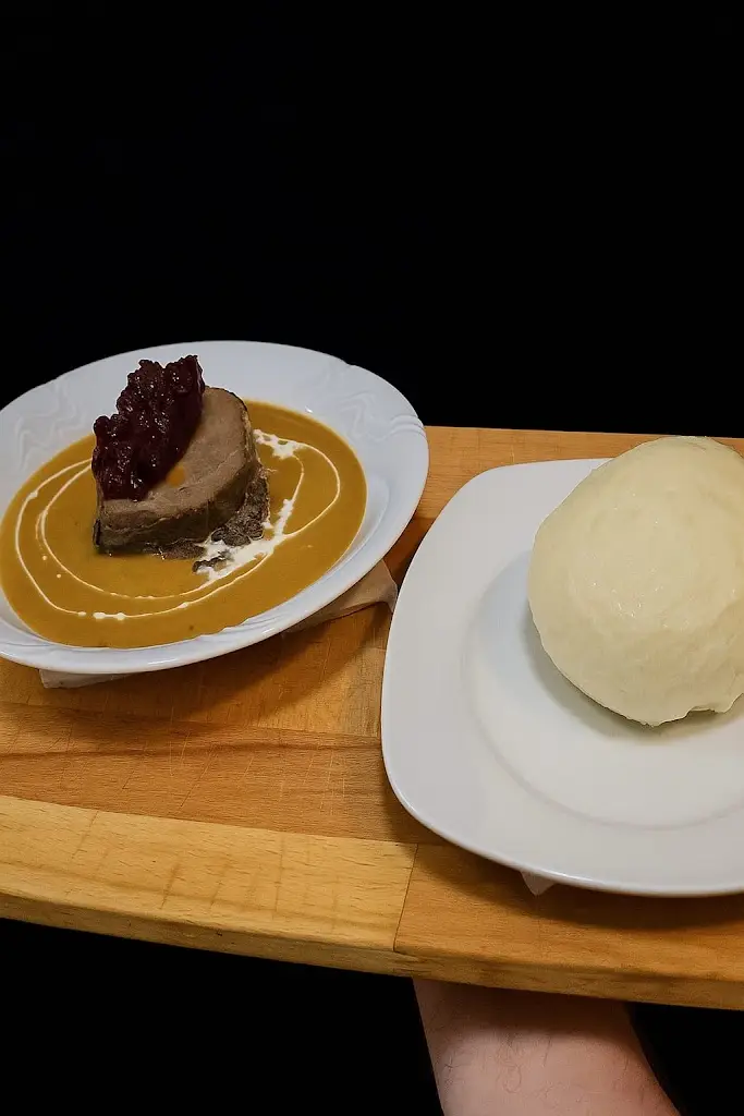 Odboč na hřiště_Hrušovany u Brna_slider_image_3