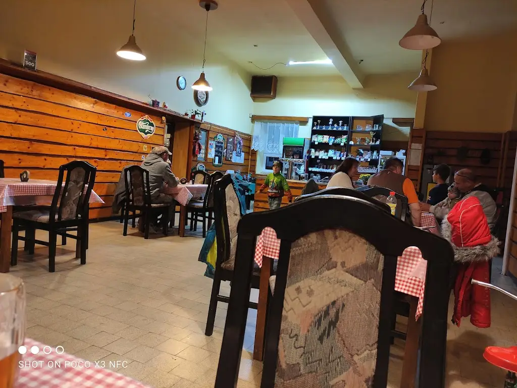 Restaurace U Nádraží ristorante a Hrušovany u Brna