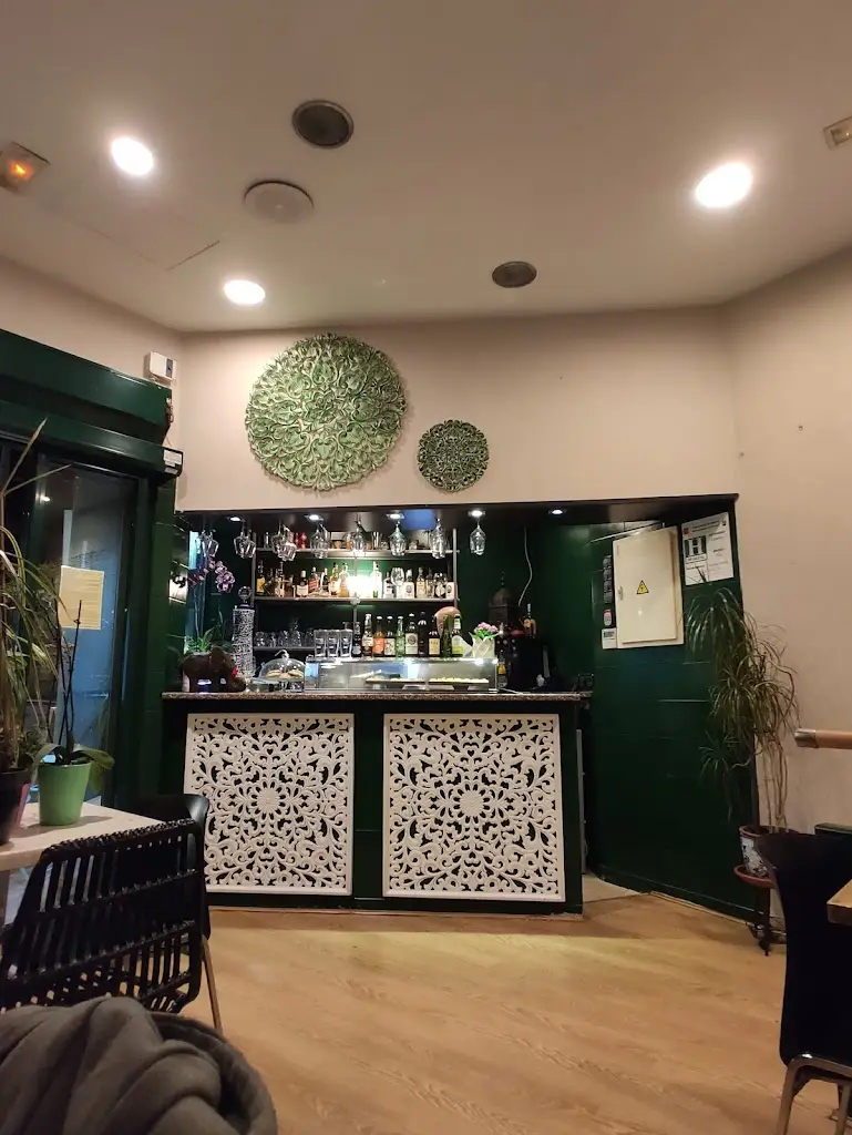 Melisa López_Tigris Doner Kebap_Borek_review