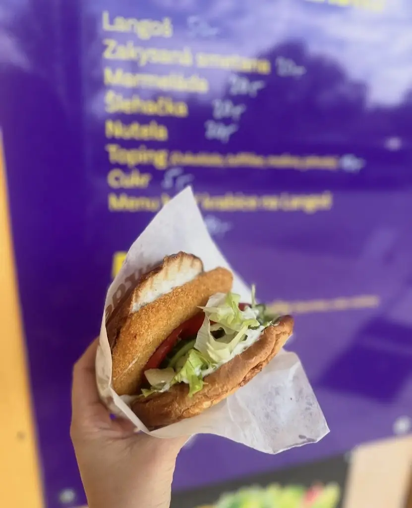 Grilované kuře & Langoše_Hustopeče_slider_image_3