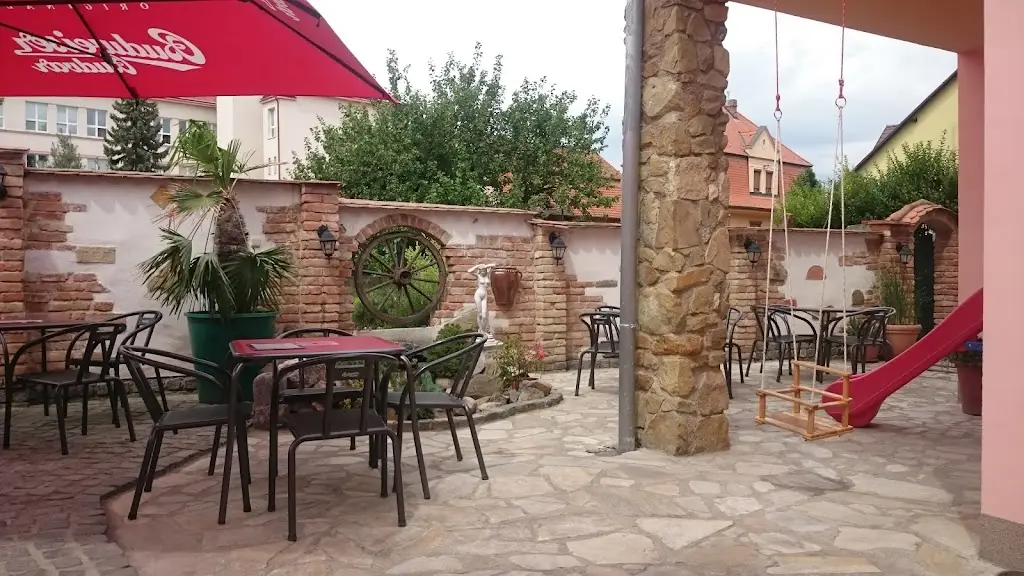 Pizzerie Tramonto_Hustopeče_slider_image_1