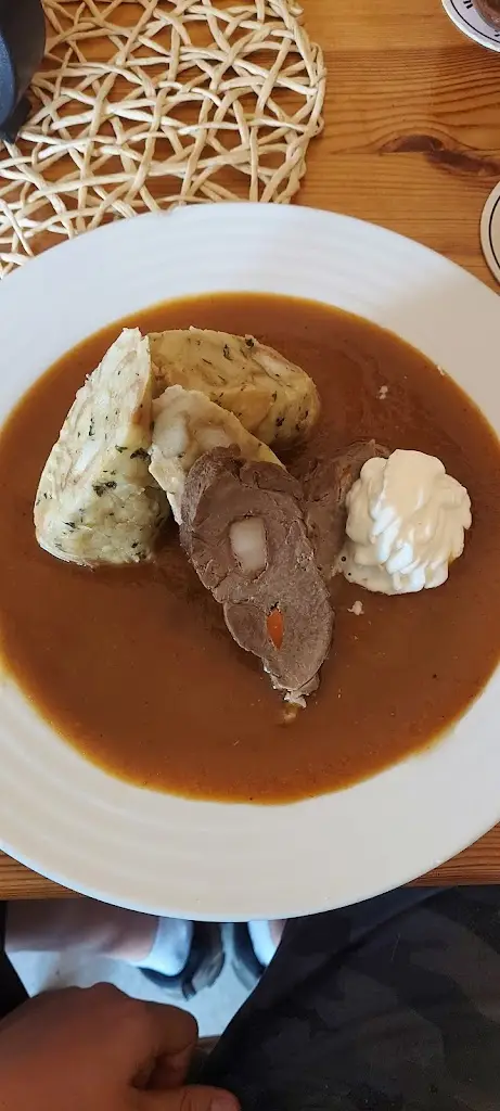 Enrico Palazzo_Restaurace Olšovec_Jedovnice_review