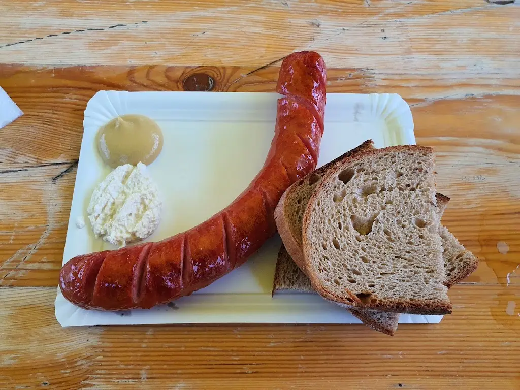 Občerstvení (Černá Hora)_Jedovnice_slider_image_2