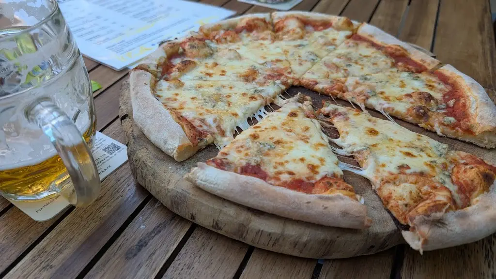 Restaurace Réna_Ivančice_slider_image_3