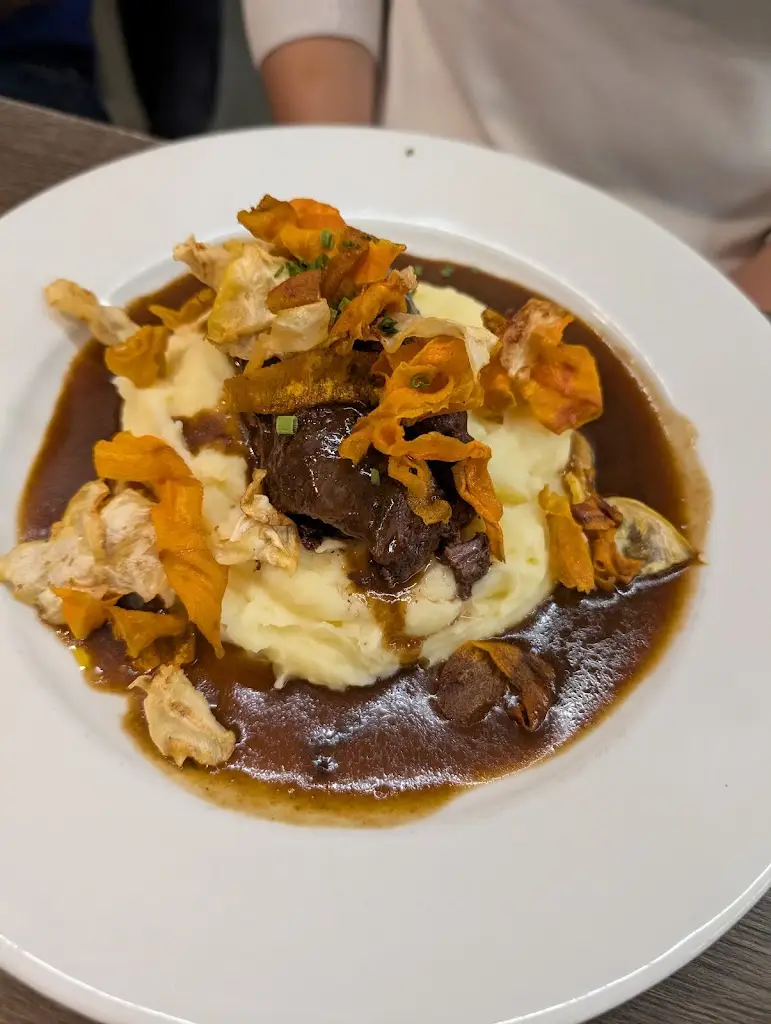 Restaurace & Penzion U Brázdů_Ivančice_slider_image_3