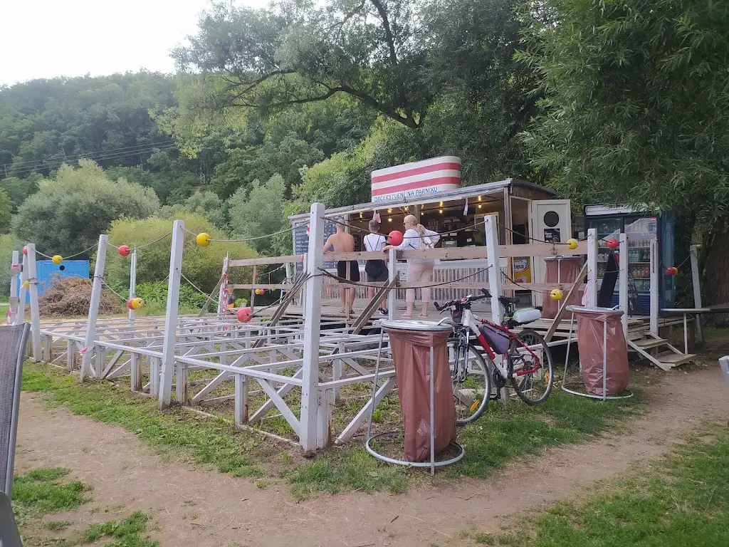 Občerstvení na Parníku_Ivančice_slider_image_3