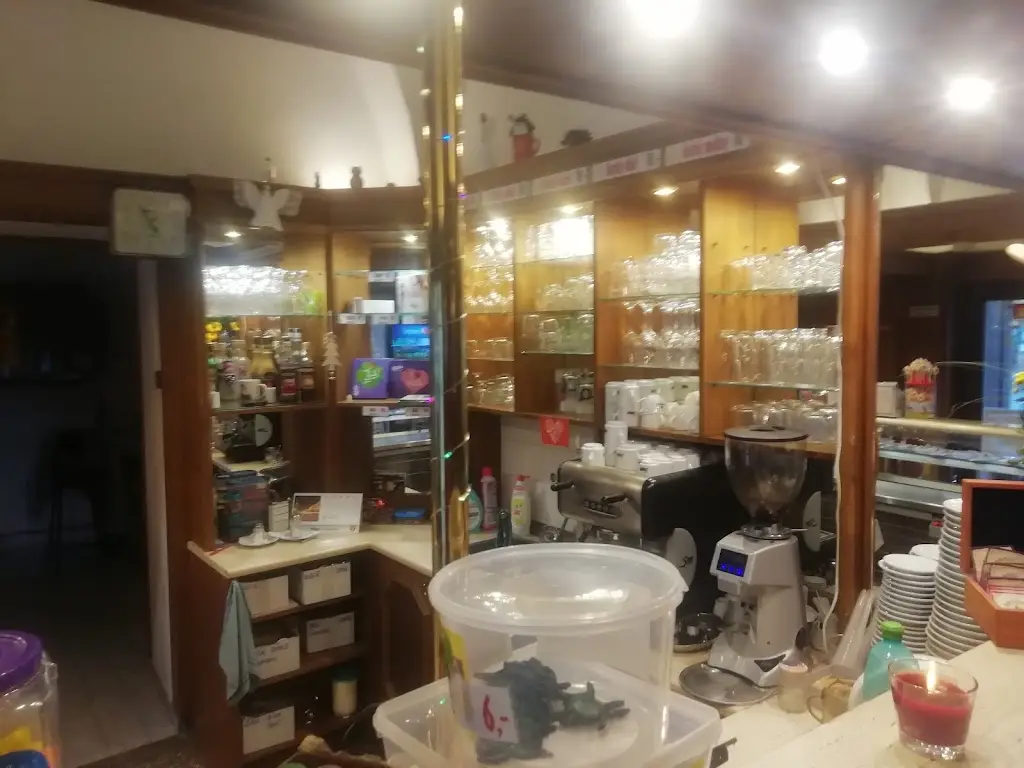 Ivona Caffee Bar ristorante a Ivančice