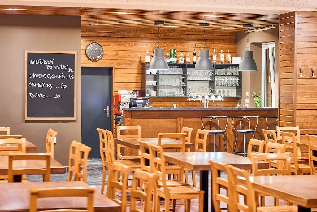 NA DĚDINĚ_Ivančice_slider_image_1