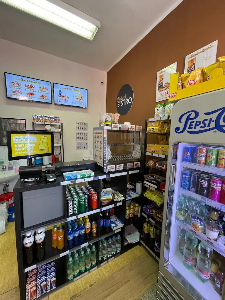 ReFresh Bistro, Ivančice - koncept školního bistra restaurant in Ivančice