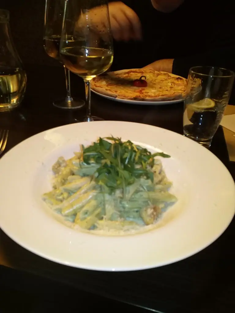 Gabriela Gorna_Pizza Na Kovárně_Ivančice_review