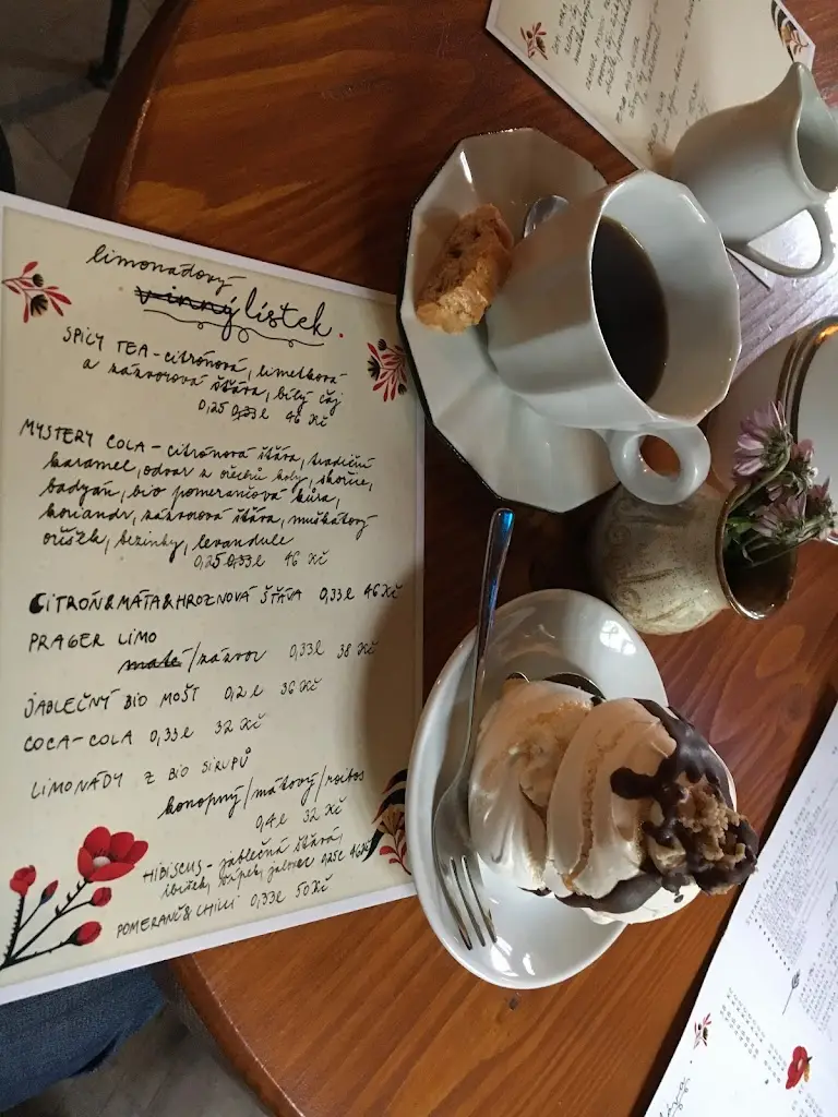 Menu_Cafe and Gallery Stříbský mill_Ivančice_immagine_3