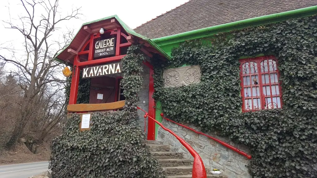 Cafe and Gallery Stříbský mill restaurant in Ivančice