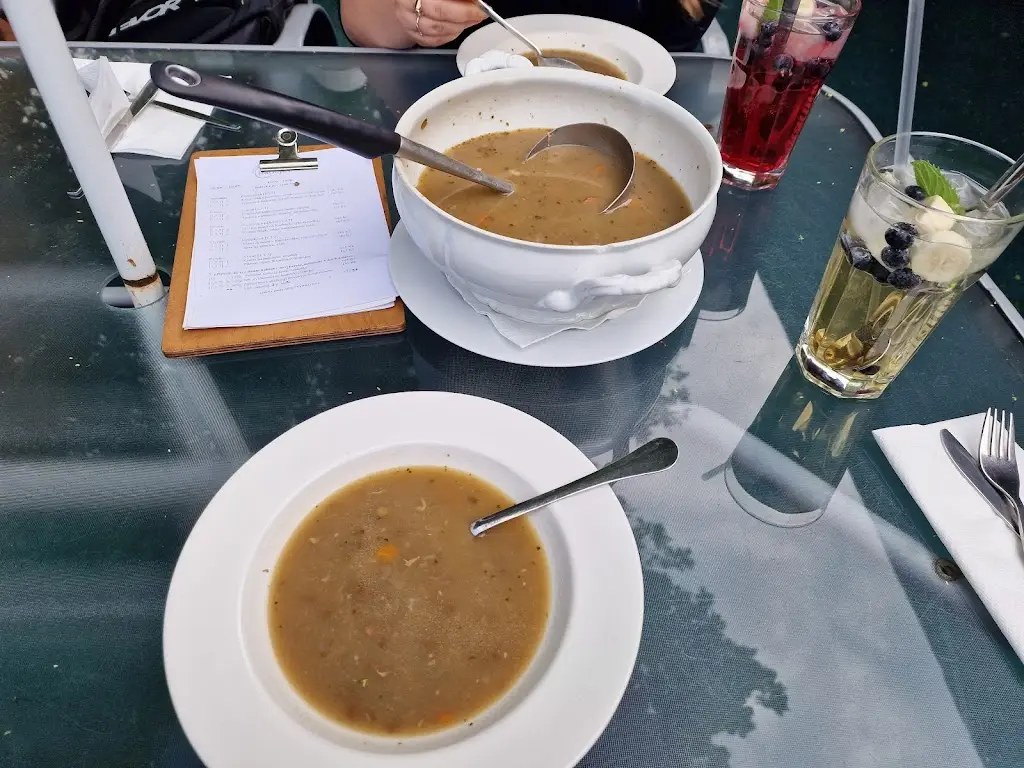 Caddy RB_Restaurace Radějov_Kněždub_review