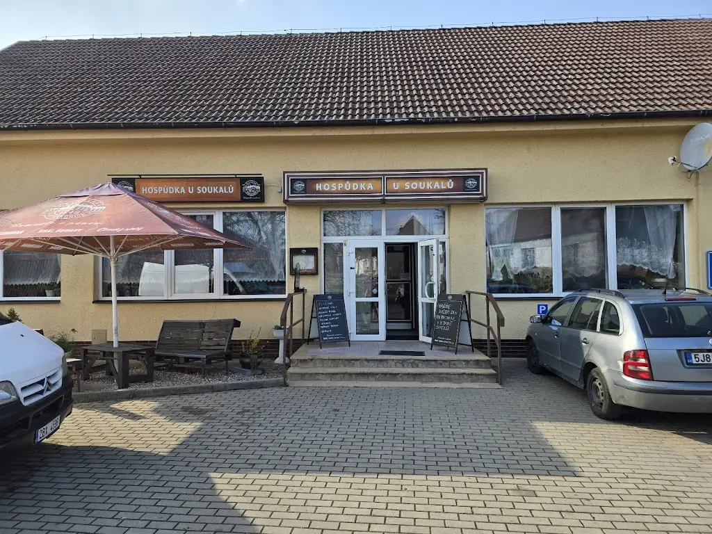 Jíri Petras_Restaurace Soukalová_Kobylí_recensione