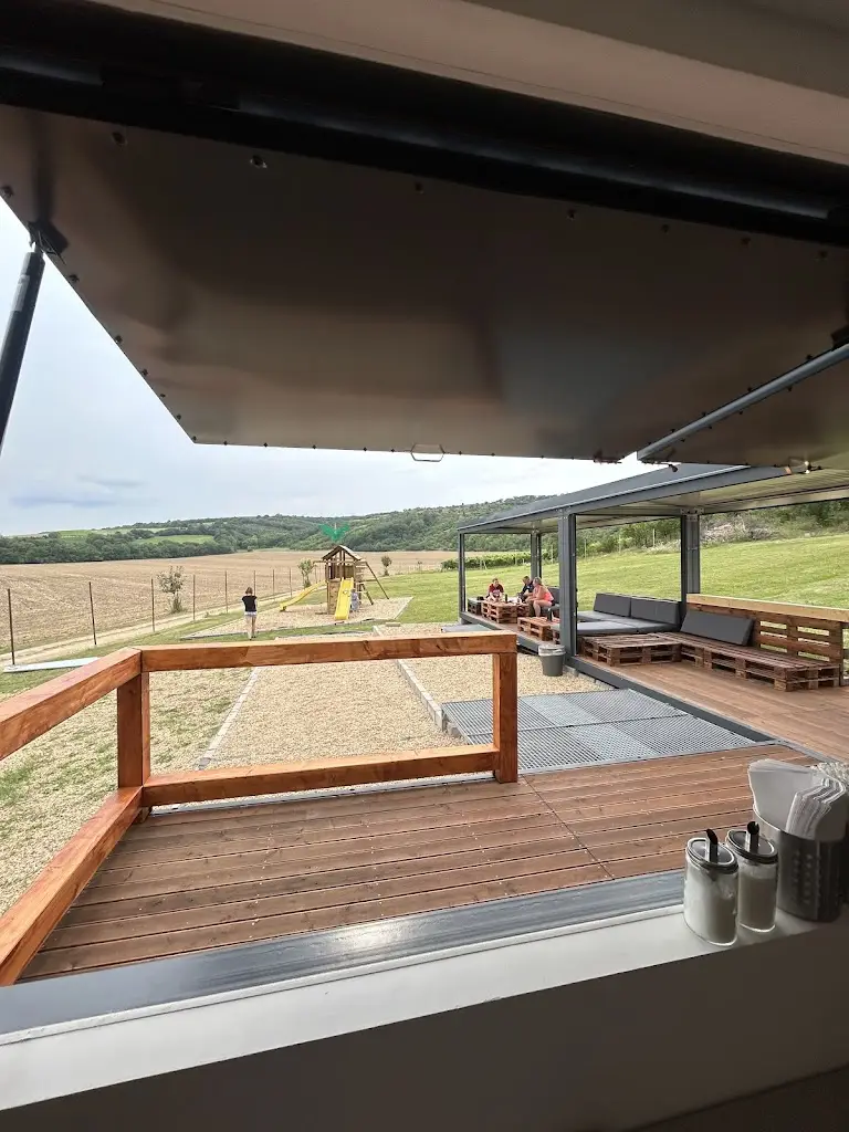 GALA FARM Bistro_Kobylí_slider_image_2