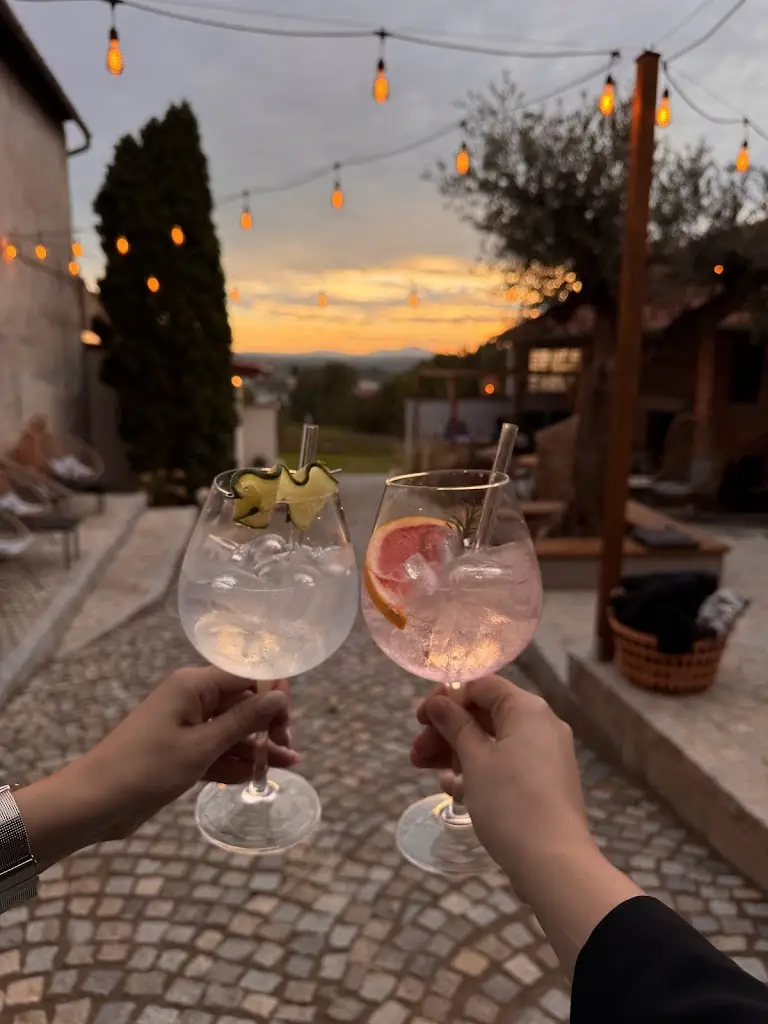 Menu_Siesta prosecco&tapas bar_Kobylí_image_4