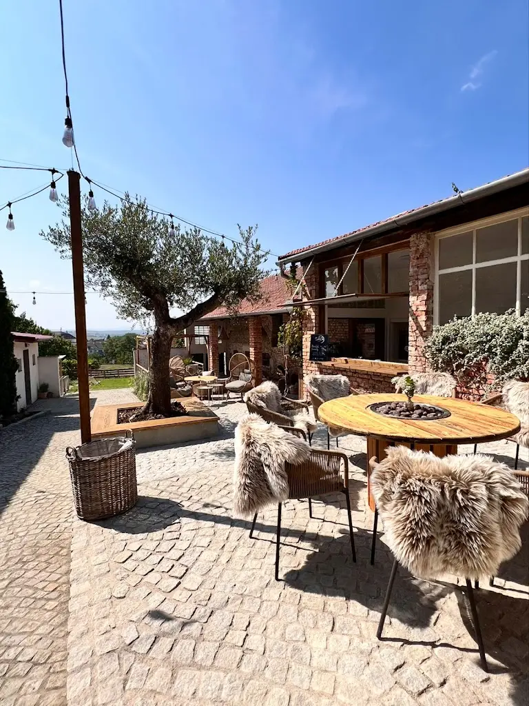 Siesta prosecco&tapas bar_Kobylí_slider_image_1