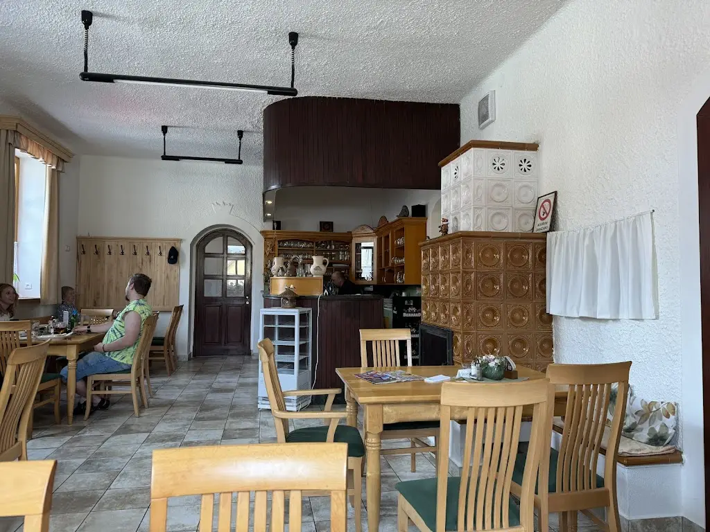 Restaurace Myslivna_Kunštát_slider_image_1