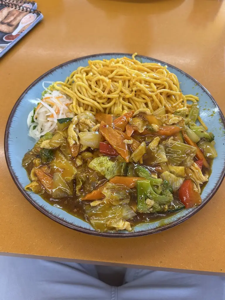 Zuzana Zelníková_VIET HIRAKI Restaurace_Kuřim_review