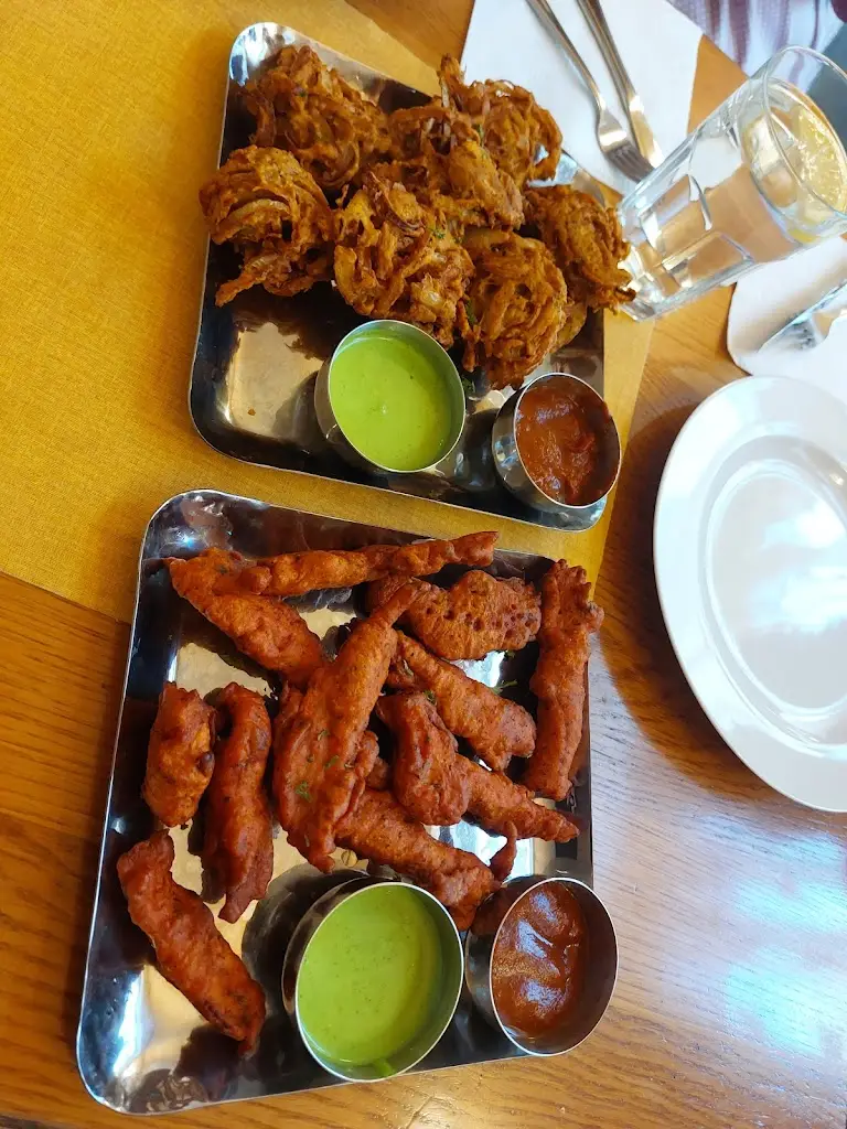 Herbert Rogner_The Curry House Indická Restaurace_České Velenice_review