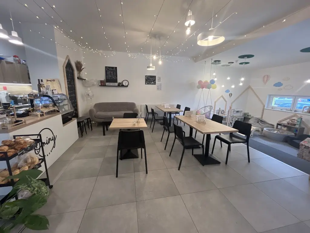 Ominy Cafe restaurant in Kuřim