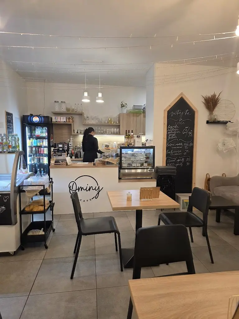 Ominy Cafe_Kuřim_slider_image_3