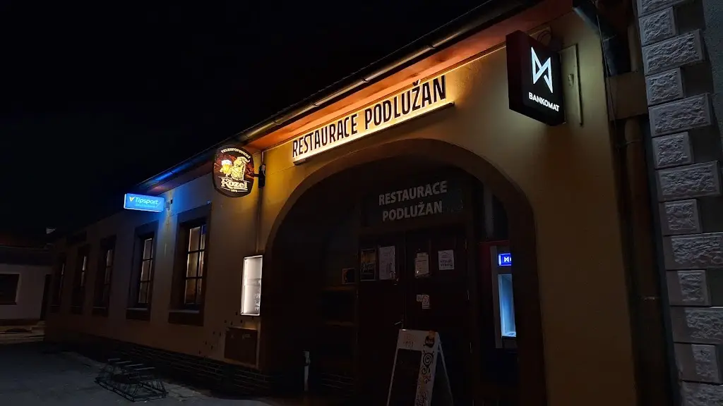 Restaurace Podlužan - Letní terasa ristorante a Lanžhot