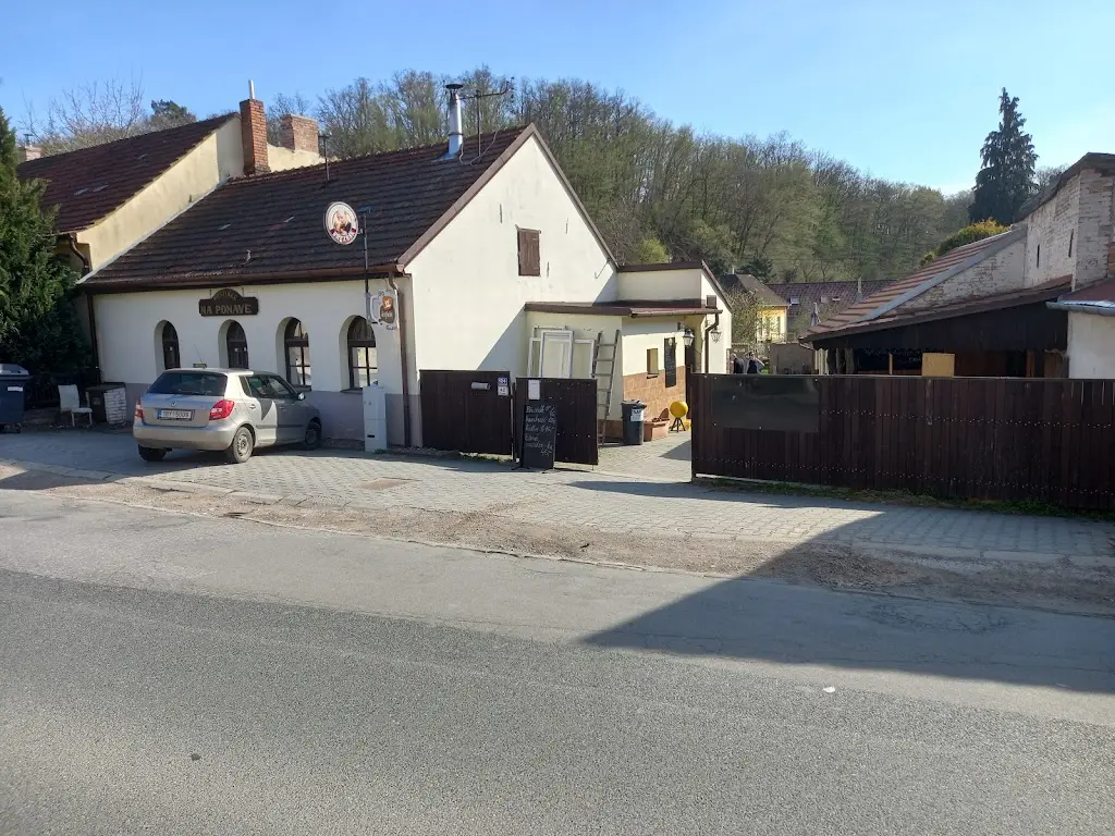 Martin Šebesta_Na Poňavě_Lelekovice_review