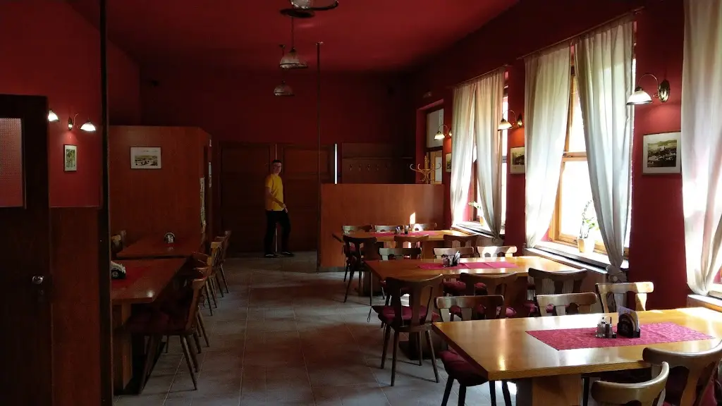 Restaurace & pizzerie Na Koupališti_Letovice_slider_image_3