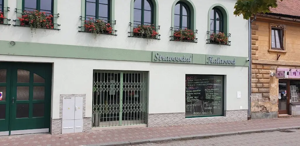 Rychlé občerstvení s jídelnou_Letovice_slider_image_2