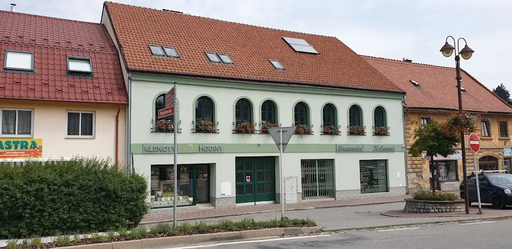 Rychlé občerstvení s jídelnou_Letovice_slider_image_3