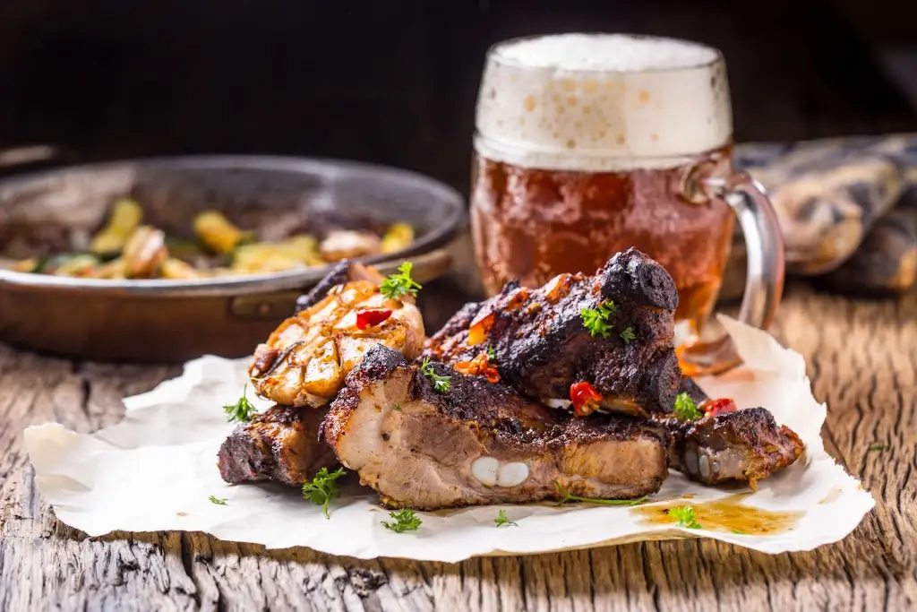 Jan Pavlík - Restaurace Na Nádraží_České Velenice_slider_image_2