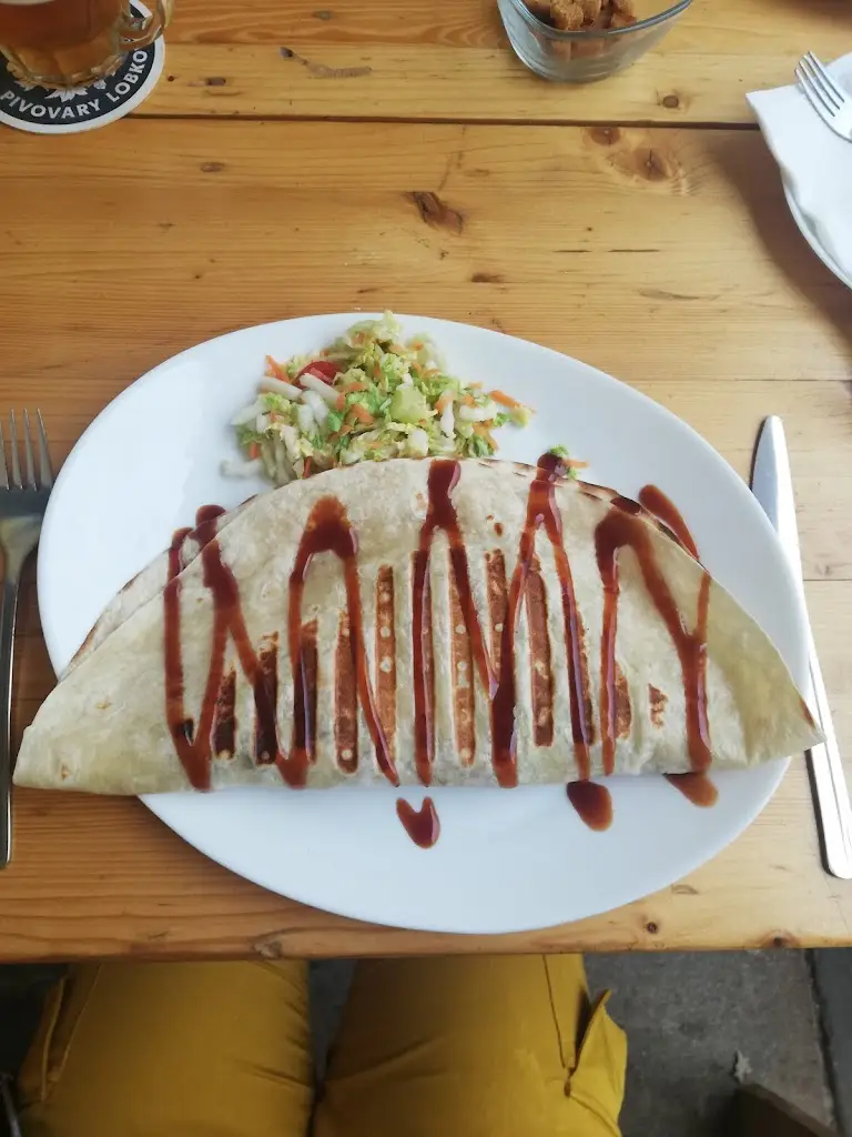 Simona Čapcová_Zámecká restaurace_Letovice_review