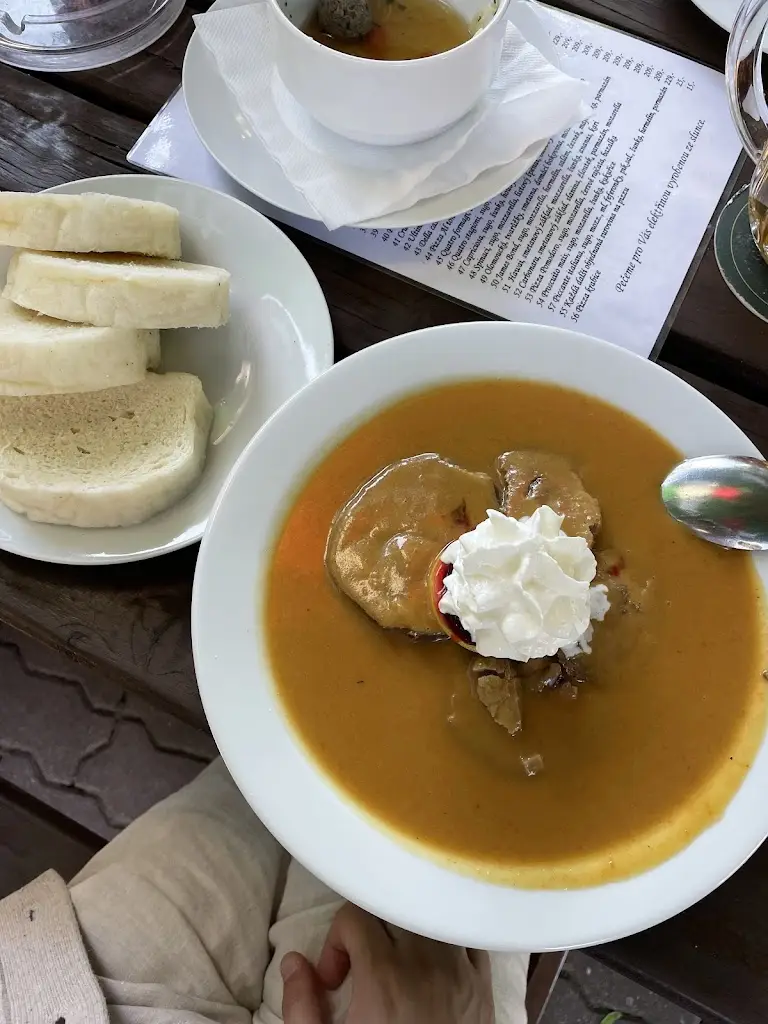 Seymen Donmez_Restaurace Nový svět_Kyjov_review