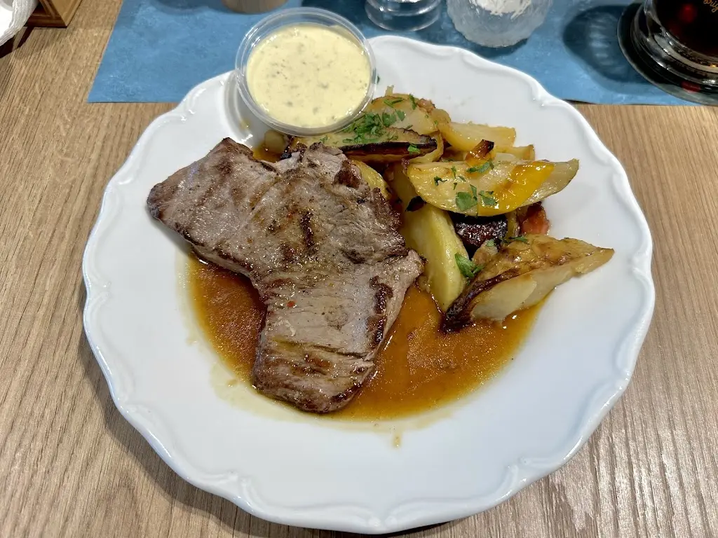 Restaurace u Radnice_Kyjov_slider_image_2