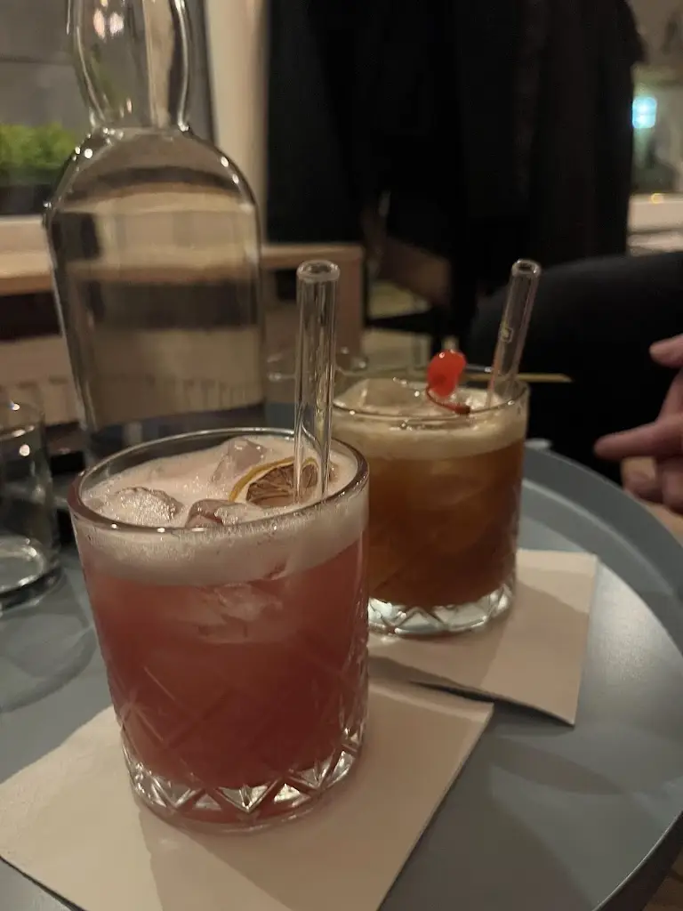 Adéla Kosťová_Yalla bar_Kyjov_review