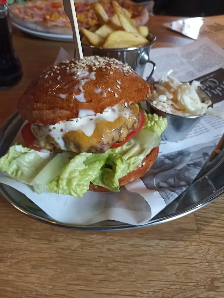 Menu_PRVNÍ PATRO - burger - pizza - bar_Kyjov_image_2