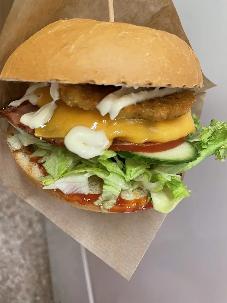 MR. Burger Fast Food restaurant in Kyjov