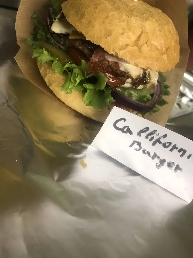 MR. Burger Fast Food_Kyjov_slider_image_3