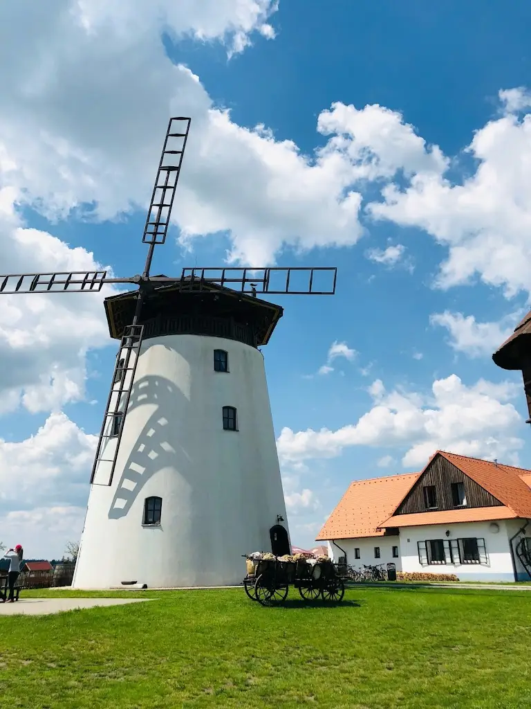 Johny Wanderlust_Bukovanský mlýn_Kyjov_review