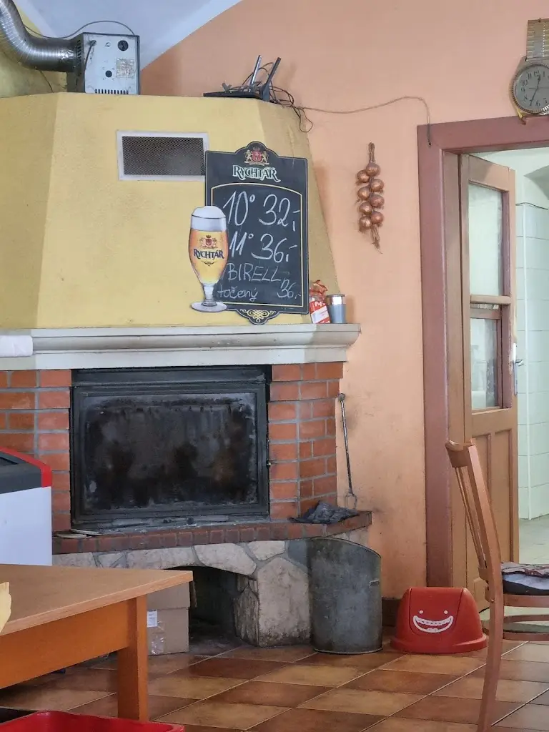 Pavel Stošek_Panský Dům_Lomnice_review